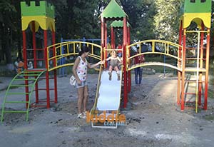 Детская площадка в Могилеве-Подольском